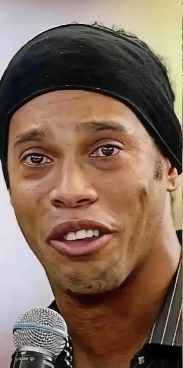 亚的经纪人