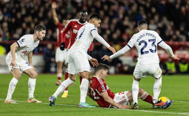 有更多控球 有更多控球